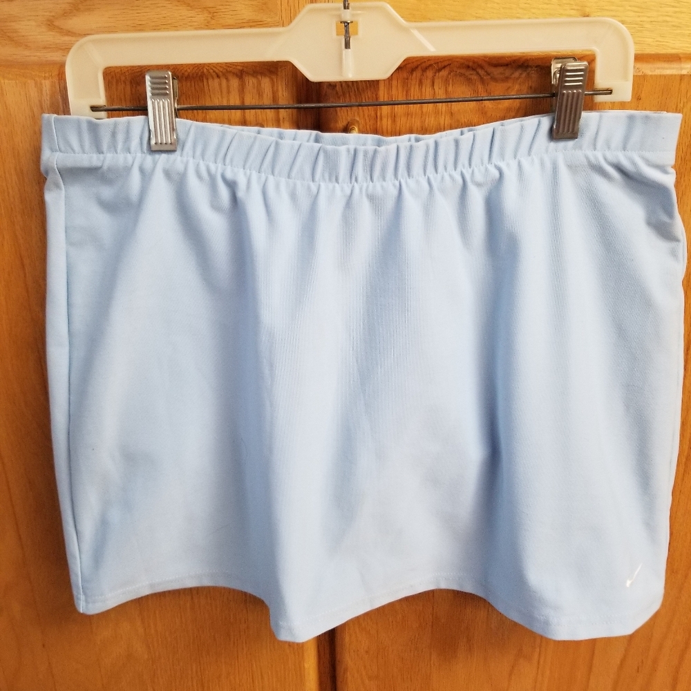 Nike sport skort